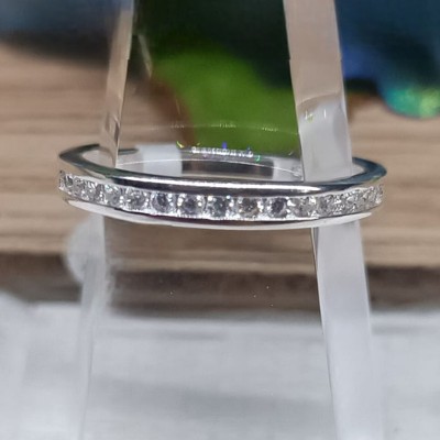 Anillo media churumbela con bisel